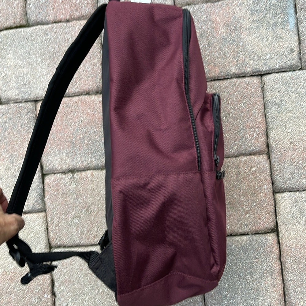 Vans Ranged 2 Prints Adult Laptop Backpack One Size (Port Royale)
NWT - Picture 16 of 16
